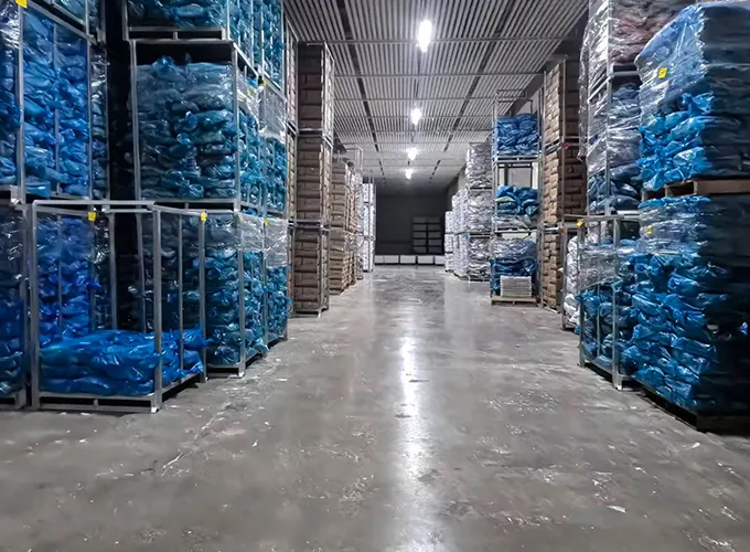 Reefer container loading